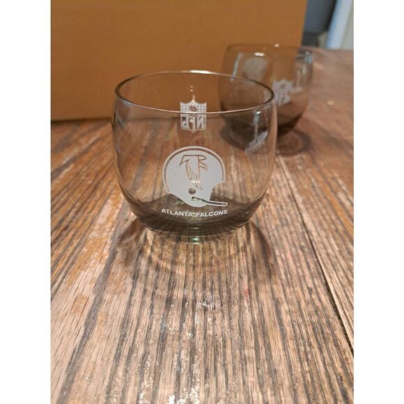 Vintage Atlanta Falcons Smoked Glass Tumblers Set of 3 – NFL Rocks Glasses 3.5" - Picture 7 of 7